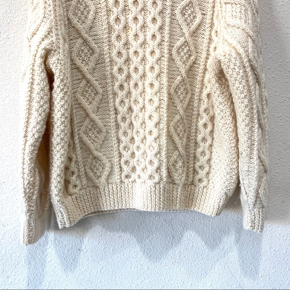 Wool Sweater Genuine Hand Made (L) - Picture 3 of 13